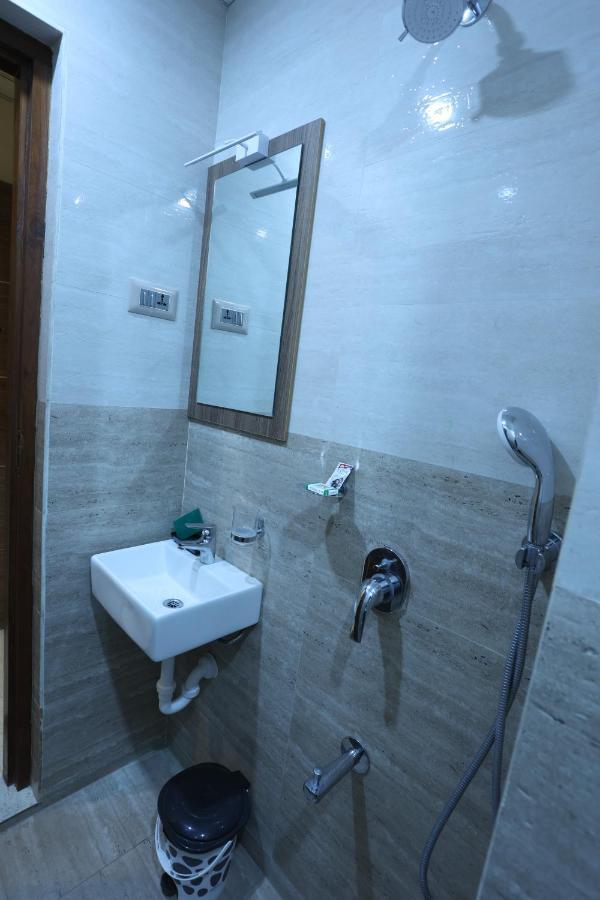 Minas Manor Otel Tiruchirappalli Dış mekan fotoğraf