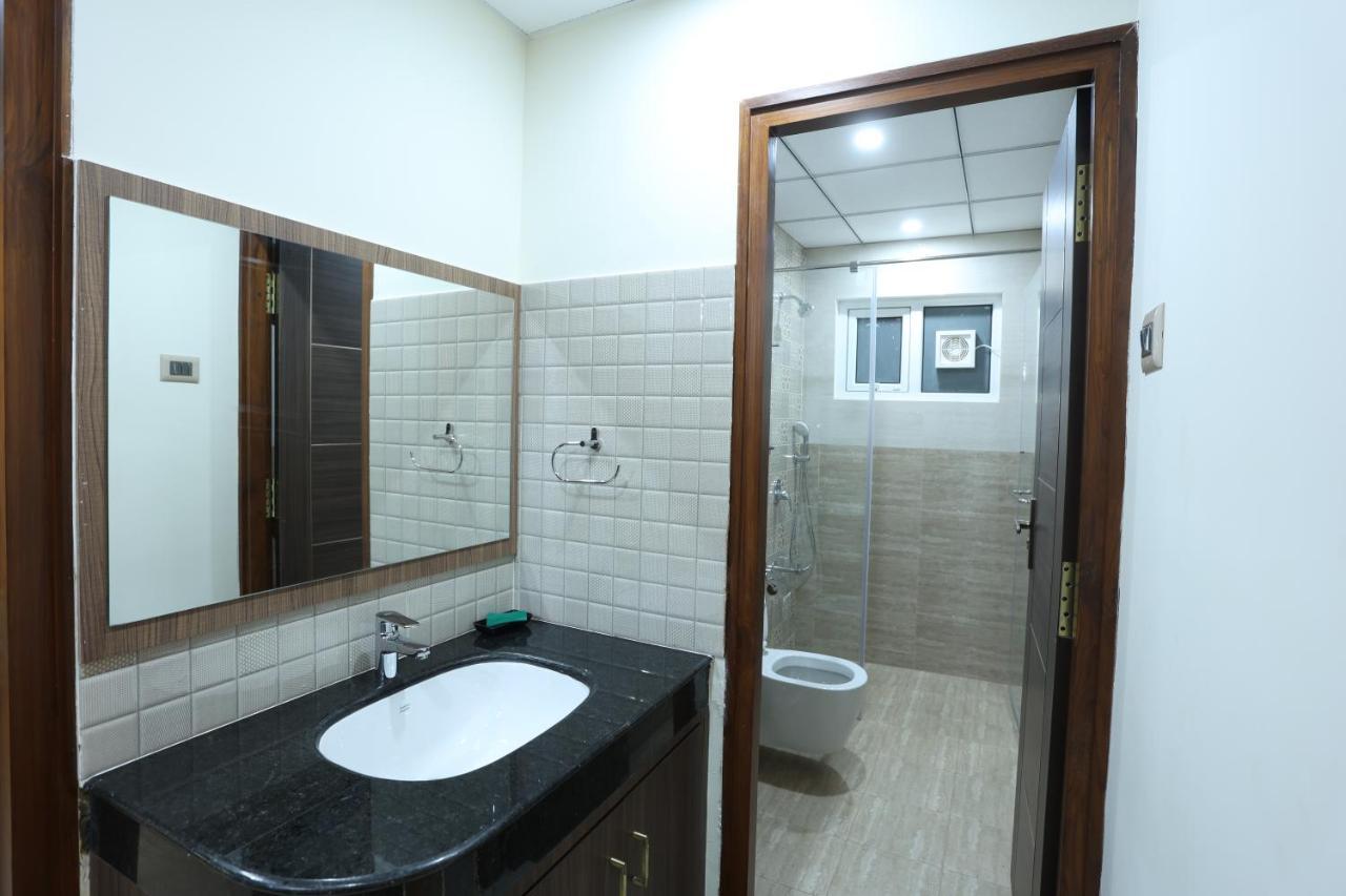 Minas Manor Otel Tiruchirappalli Dış mekan fotoğraf