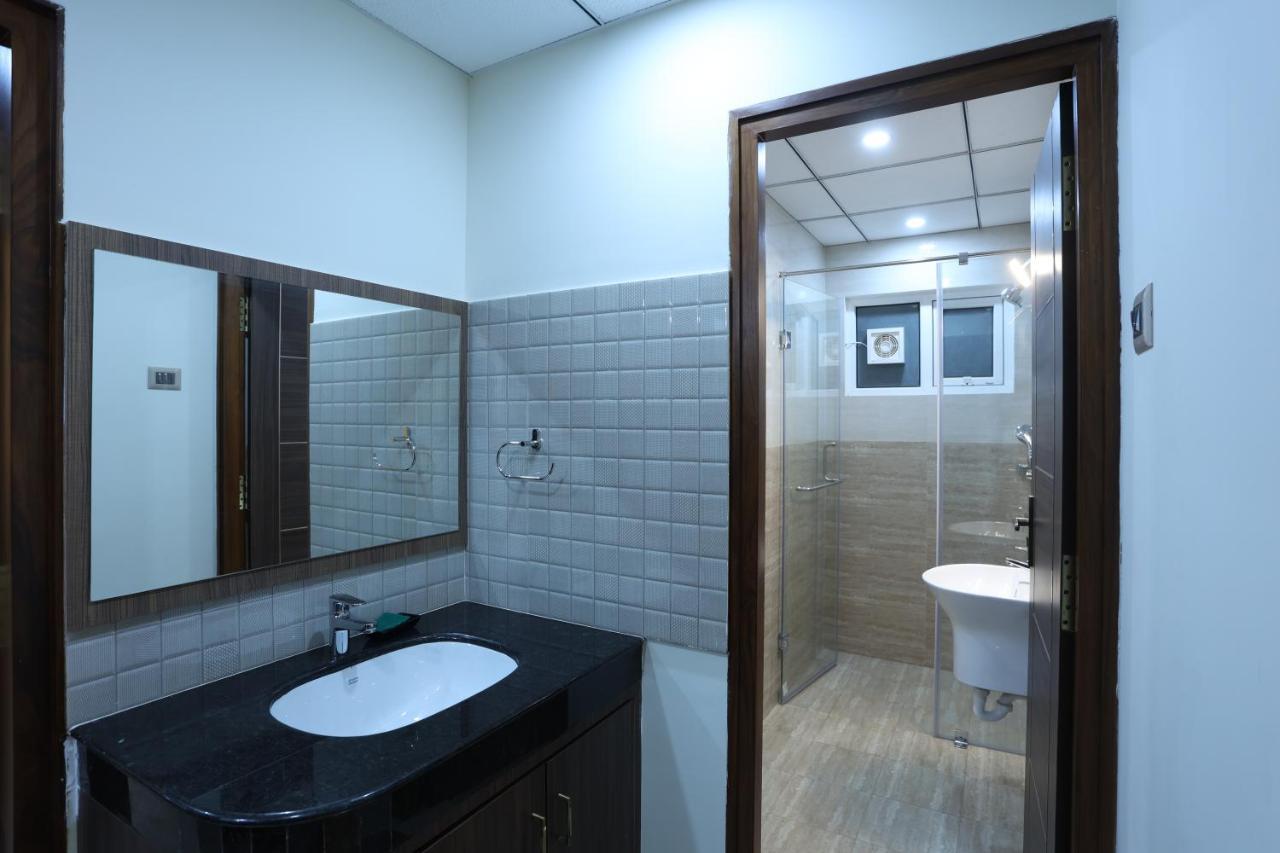 Minas Manor Otel Tiruchirappalli Dış mekan fotoğraf